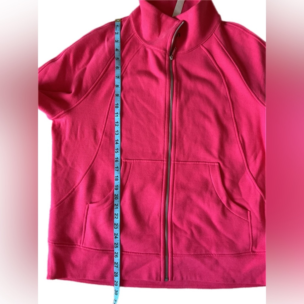 Lululemon Scuba Oversized Funnel-
Neck Full Zip *Long
Lip Gloss - Picture 5 of 8